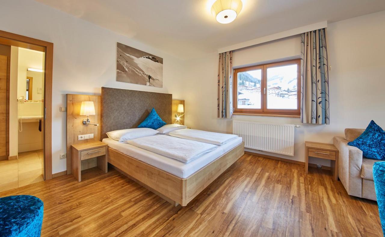 Johanneshof - Dein Mountain Wohlfuehlhotel ザールバッハ・ヒンターグレム エクステリア 写真