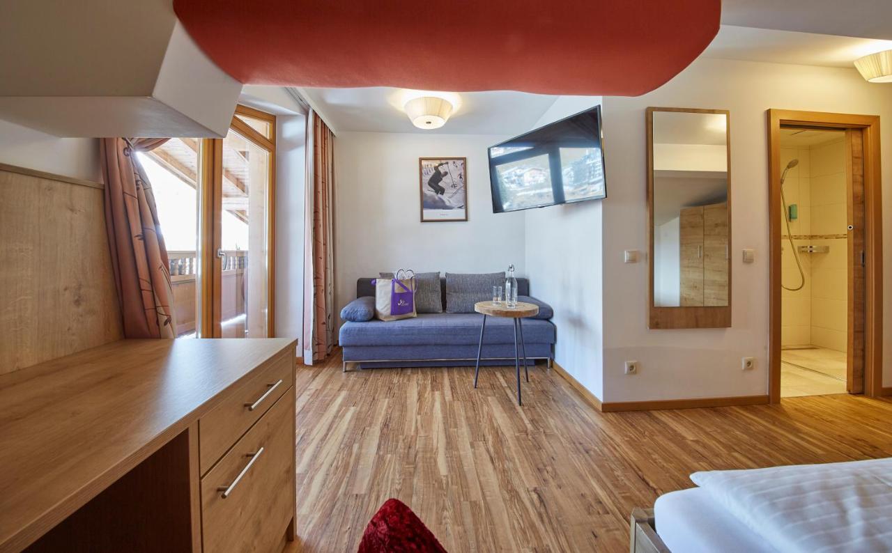 Johanneshof - Dein Mountain Wohlfuehlhotel ザールバッハ・ヒンターグレム エクステリア 写真