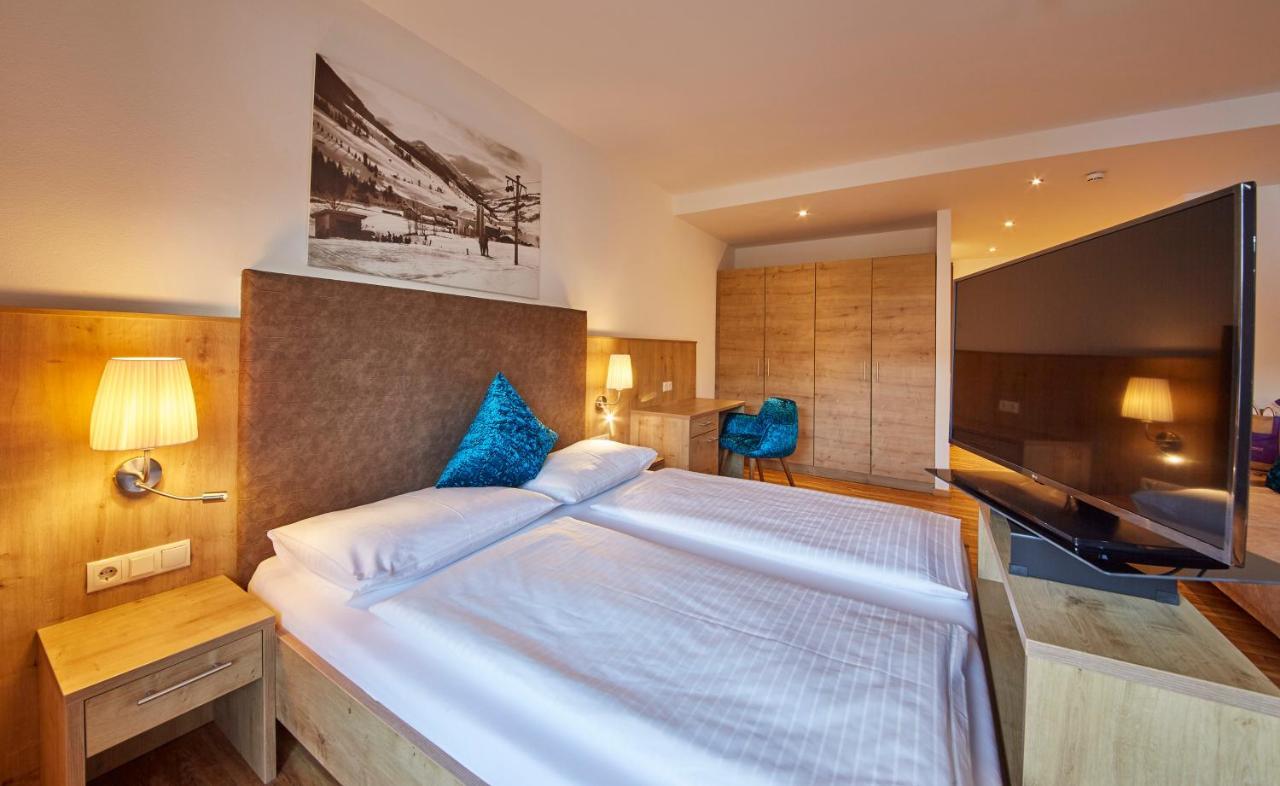 Johanneshof - Dein Mountain Wohlfuehlhotel ザールバッハ・ヒンターグレム エクステリア 写真