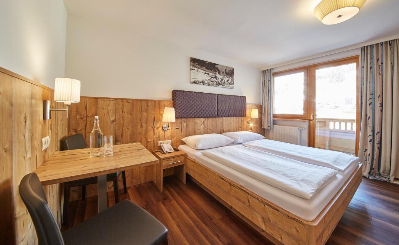 Johanneshof - Dein Mountain Wohlfuehlhotel ザールバッハ・ヒンターグレム エクステリア 写真