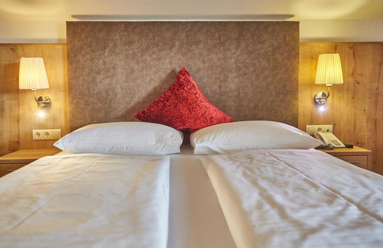 Johanneshof - Dein Mountain Wohlfuehlhotel ザールバッハ・ヒンターグレム エクステリア 写真