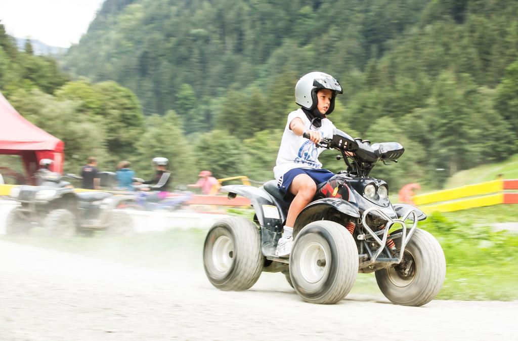 Johanneshof - Dein Mountain Wohlfuehlhotel ザールバッハ・ヒンターグレム エクステリア 写真