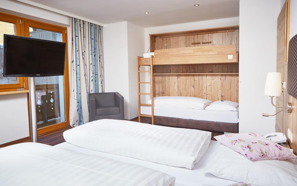 Johanneshof - Dein Mountain Wohlfuehlhotel ザールバッハ・ヒンターグレム エクステリア 写真