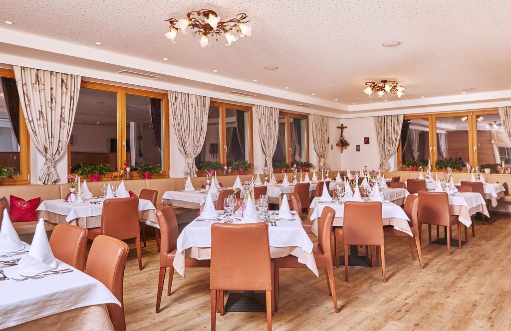 Johanneshof - Dein Mountain Wohlfuehlhotel ザールバッハ・ヒンターグレム エクステリア 写真